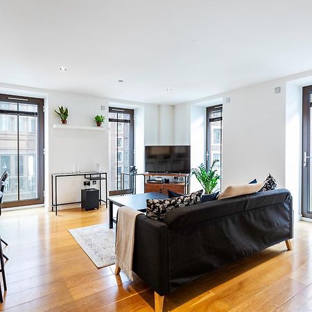 Serene Cityscape - 2Br Luxury Westminster Apartment Лондон Екстер'єр фото